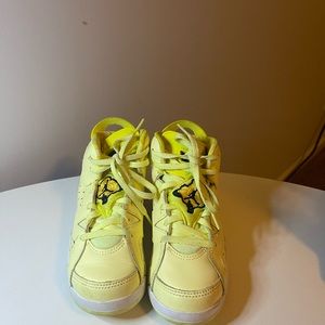 Youth Jordan 6 Retro Dynamic Floral